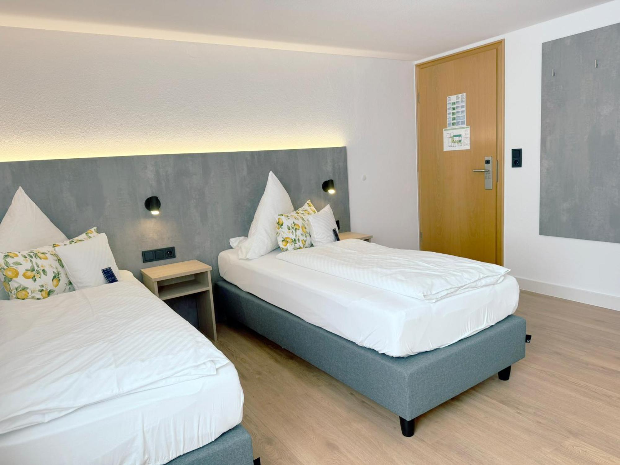 Hotel Restaurant Thum Balingen Exterior photo
