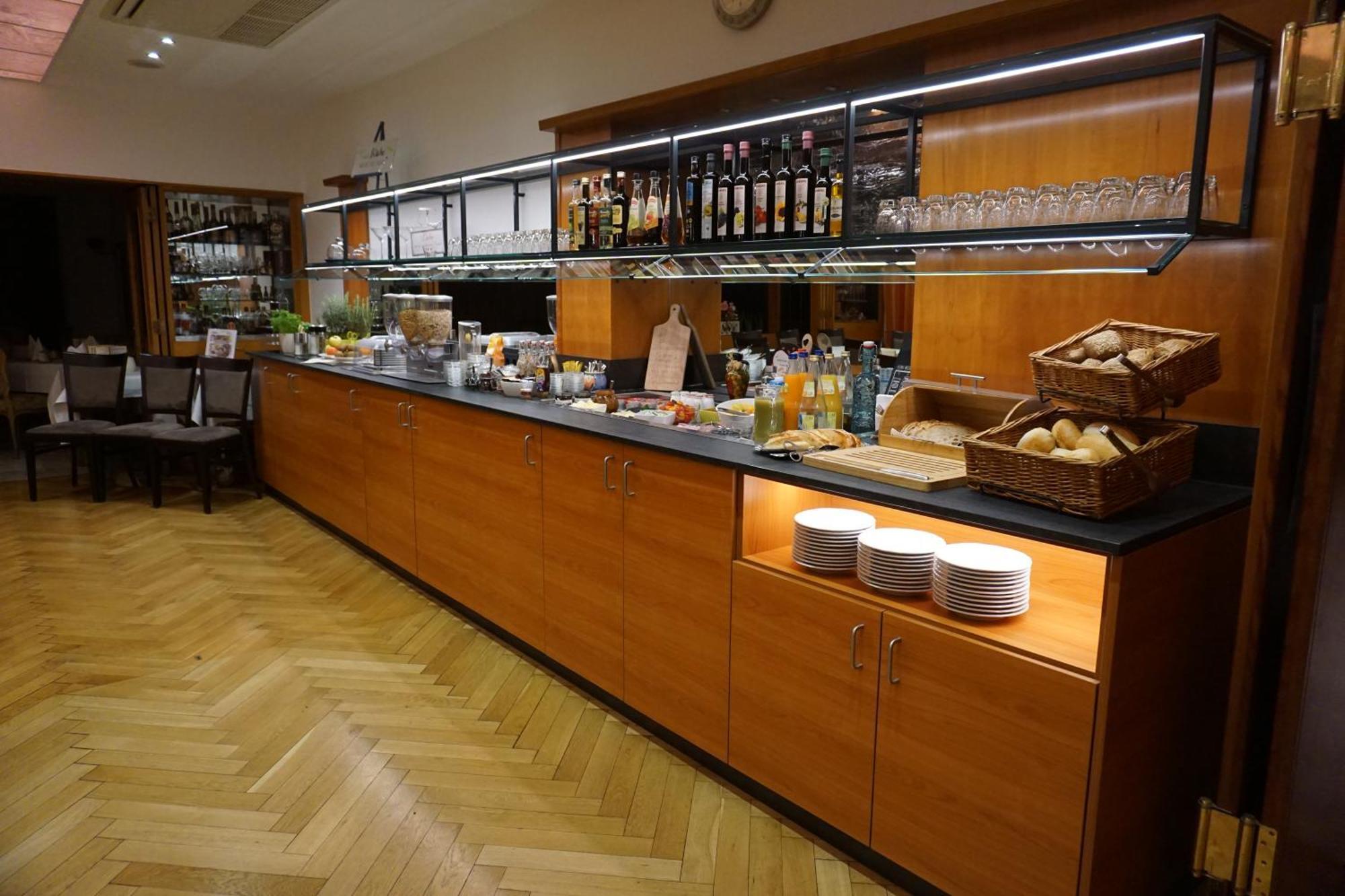 Hotel Restaurant Thum Balingen Exterior photo