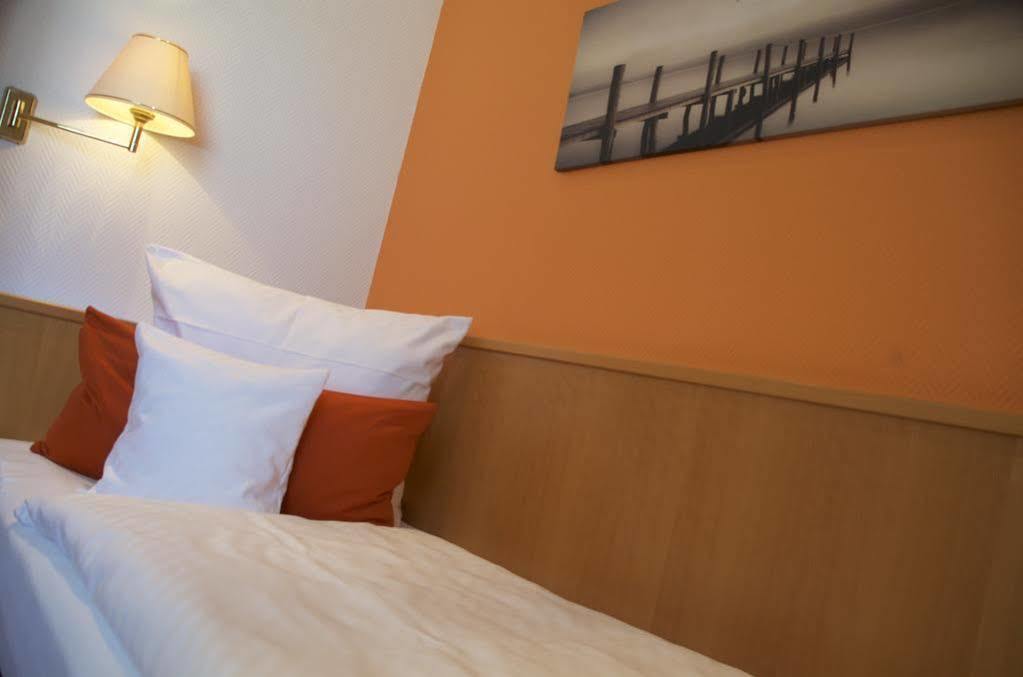 Hotel Restaurant Thum Balingen Exterior photo